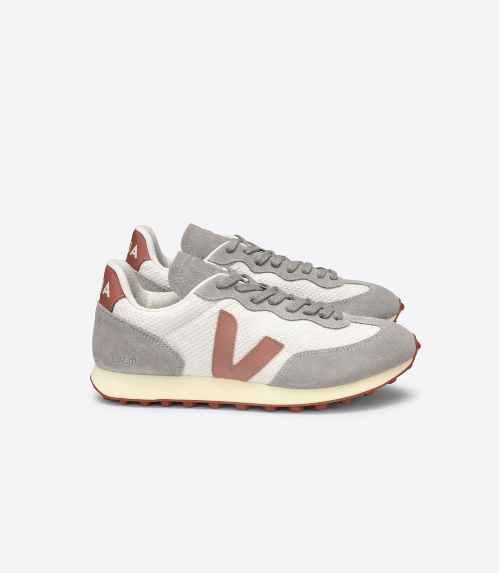 Veja Sneakers Dam - Rio Branco Hexamesh Gravel - Grå/Vita - 295814-SAU